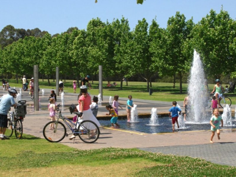 709/19 Hill Road, Wentworth Point NSW 2127