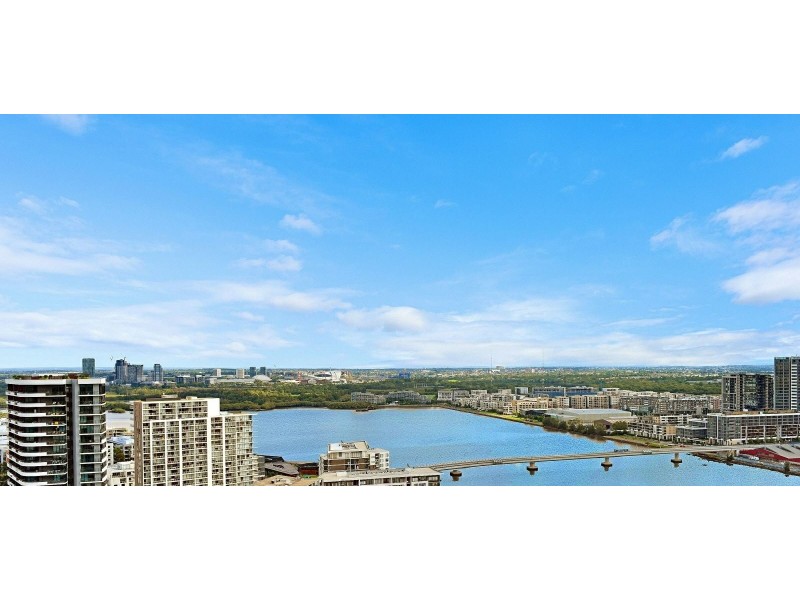 PENTHOUSE/87 Shoreline Drive, Rhodes NSW 2138