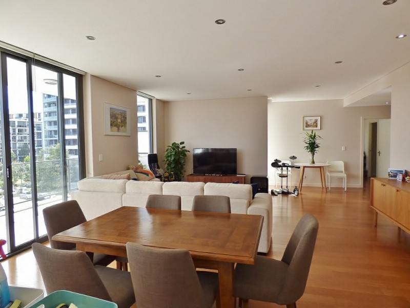 604/42 Shoreline Dr, Rhodes NSW 2138