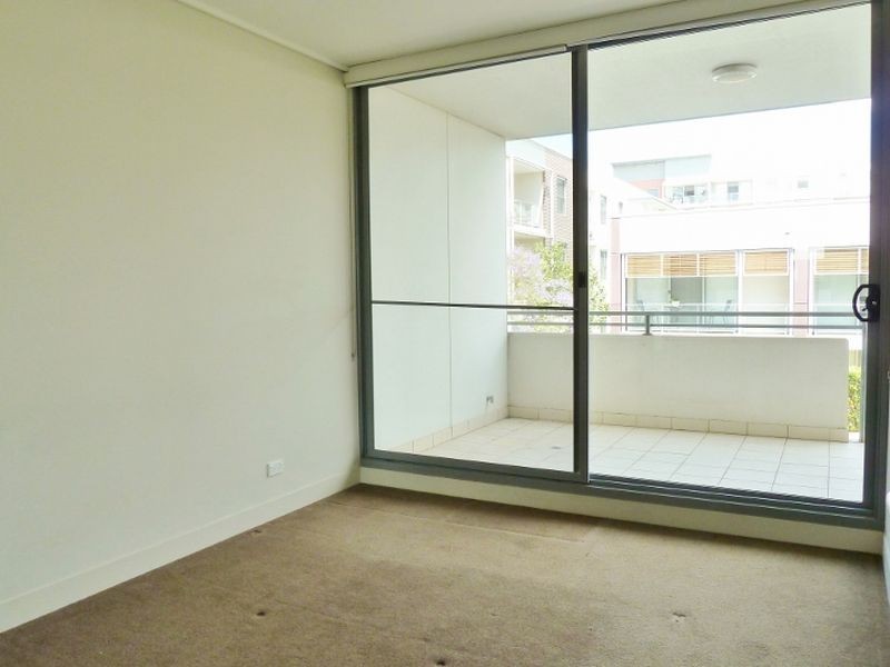 204/2 Lewis Ave, Rhodes NSW 2138