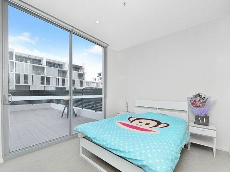 111/43 Shoreline Drive, Rhodes NSW 2138