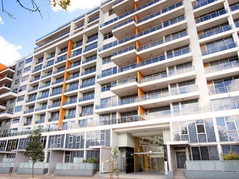 732/2 Lachlan Street, Waterloo NSW 2017