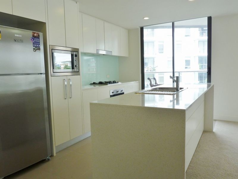 305/17 Shoreline Drive, Rhodes NSW 2138