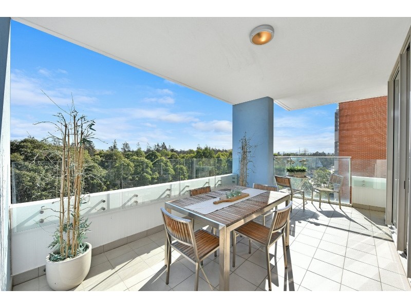 562/3 Baywater Dr, Wentworth Point NSW 2127