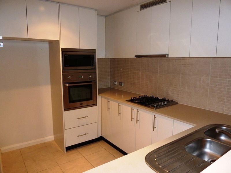 20/7 Bay Drive, Meadowbank NSW 2114