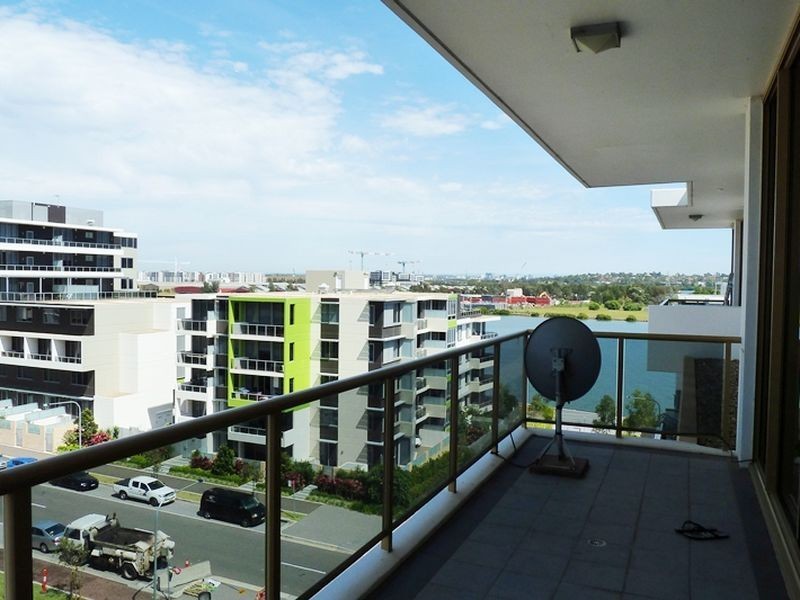 821/89 Shoreline Drive, Rhodes NSW 2138