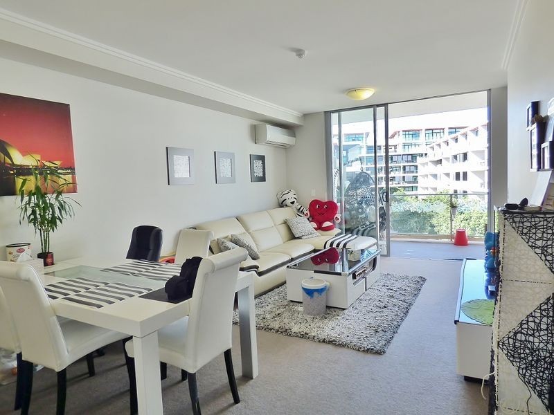 806/40 Shoreline Drive, Rhodes NSW 2138