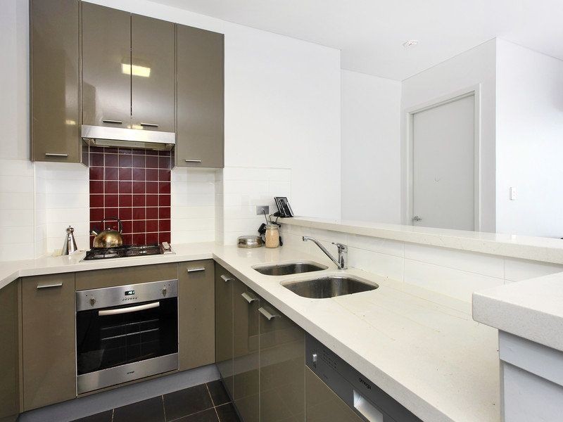 720/89 Shoreline Drive, Rhodes NSW 2138