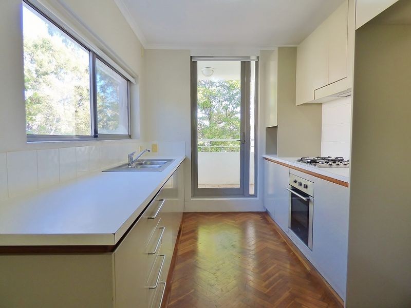 16/11 Blaxland Ave, Newington NSW 2127