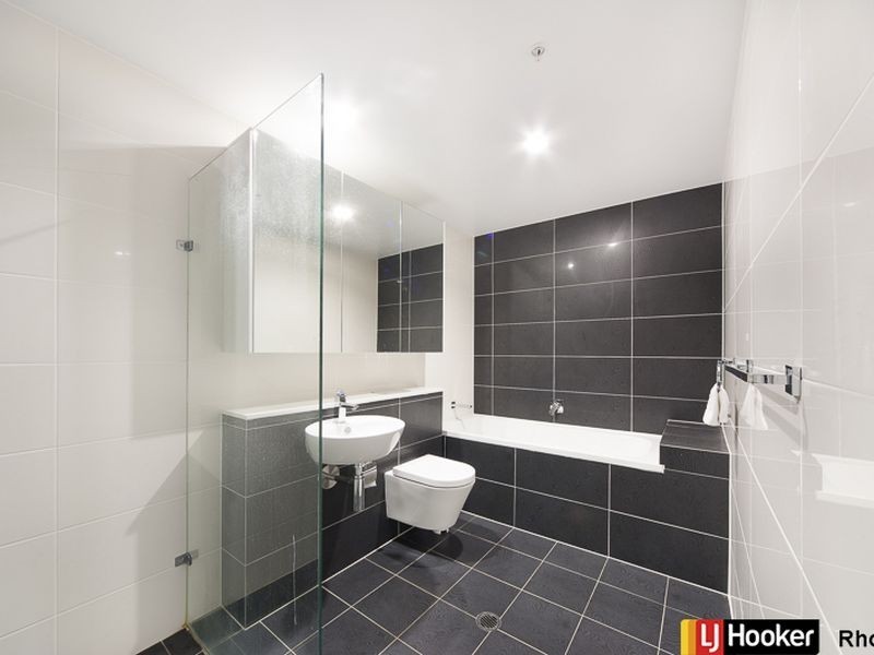 2204/87 Shoreline Drive, Rhodes NSW 2138