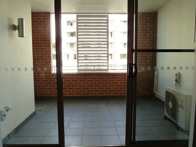 313/21 Hill Rd, Wentworth Point NSW 2127