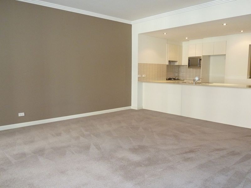 313/21 Hill Rd, Wentworth Point NSW 2127