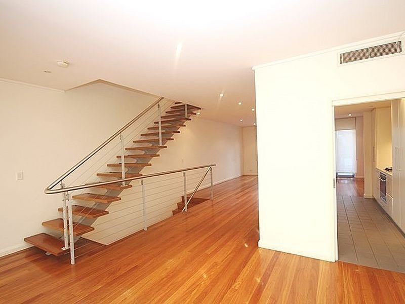 9 Lewis Ave, Rhodes NSW 2138