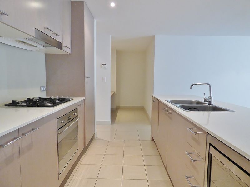 9 Jean Wailes Ave, Rhodes NSW 2138