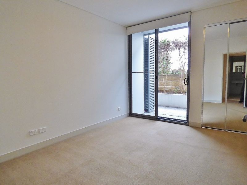 9 Jean Wailes Ave, Rhodes NSW 2138