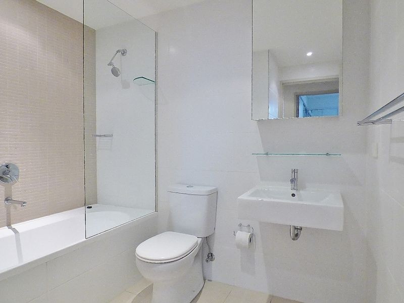 9 Jean Wailes Ave, Rhodes NSW 2138