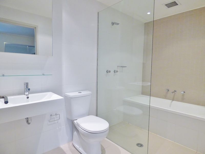 9 Jean Wailes Ave, Rhodes NSW 2138