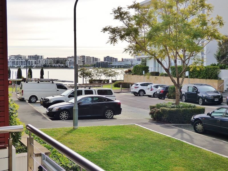 9 Jean Wailes Ave, Rhodes NSW 2138