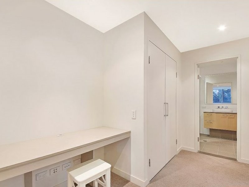 301/14 Sevier Avenue, Rhodes NSW 2138