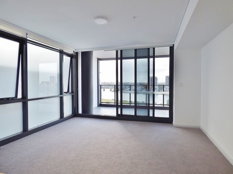 1702/10 Burroway Rd, Wentworth Point NSW 2127