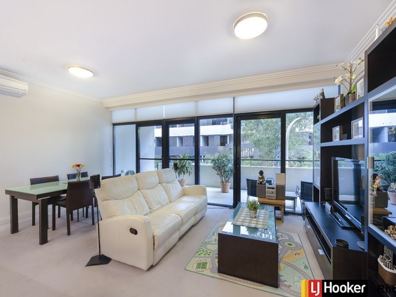 8/1 Timbrol Ave, Rhodes NSW 2138