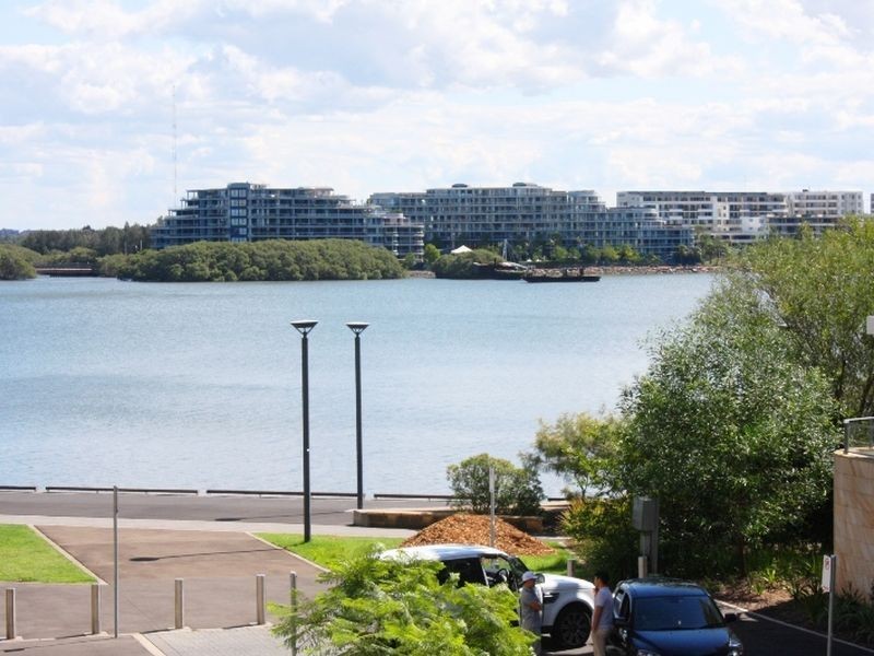 202/7 Sevier Avenue, Rhodes NSW 2138