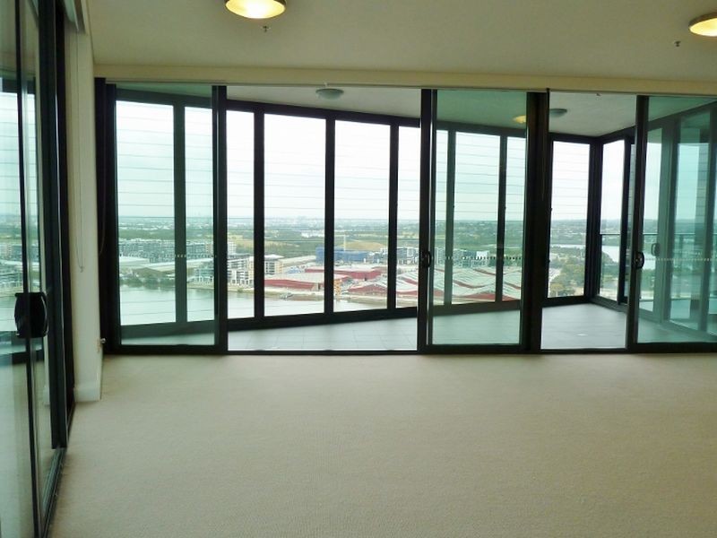 1703/63 Shoreline Drive, Rhodes NSW 2138