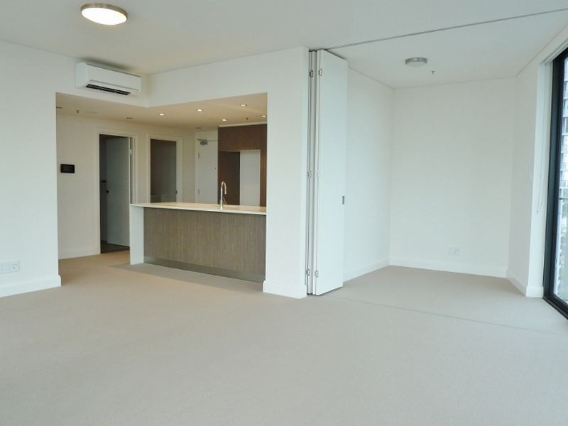 1703/63 Shoreline Drive, Rhodes NSW 2138