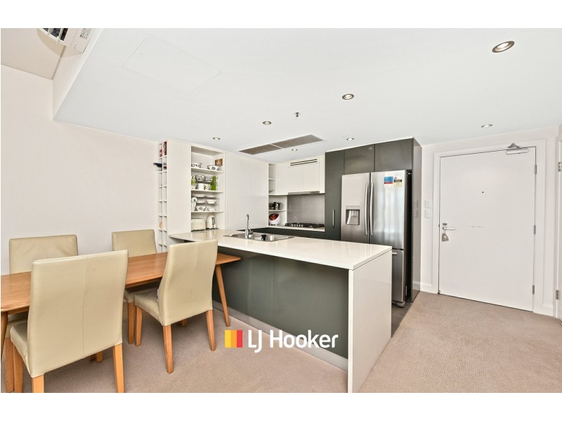 1605/63 Shoreline Drive, Rhodes NSW 2138