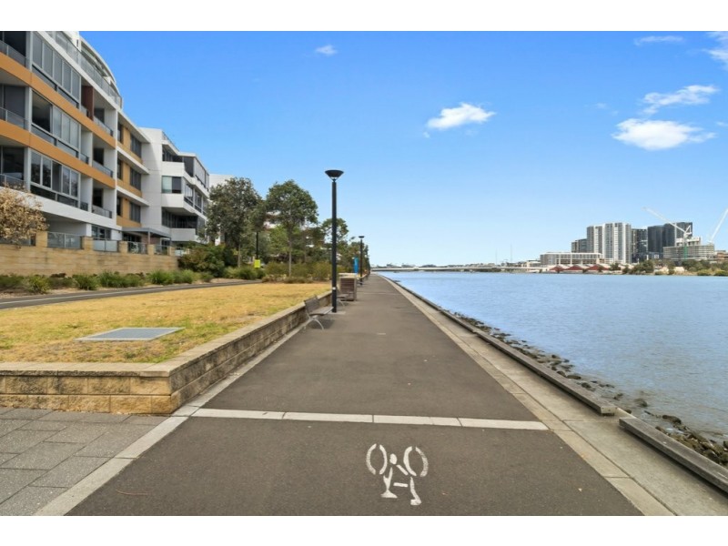 427/60 Walker Street, Rhodes NSW 2138