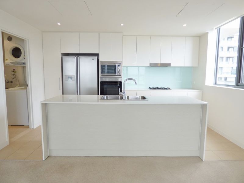 802/88 Rider Blvd, Rhodes NSW 2138