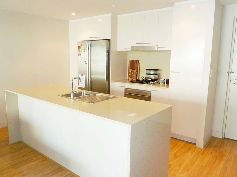 202/2 Lewis Avenue, Rhodes NSW 2138