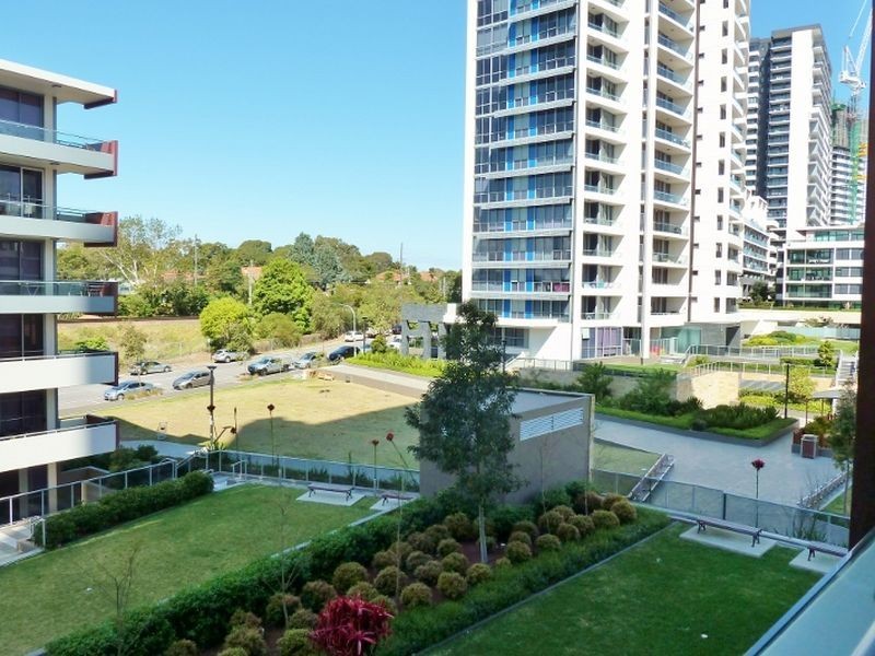 305/87 Shoreline Drive, Rhodes NSW 2138