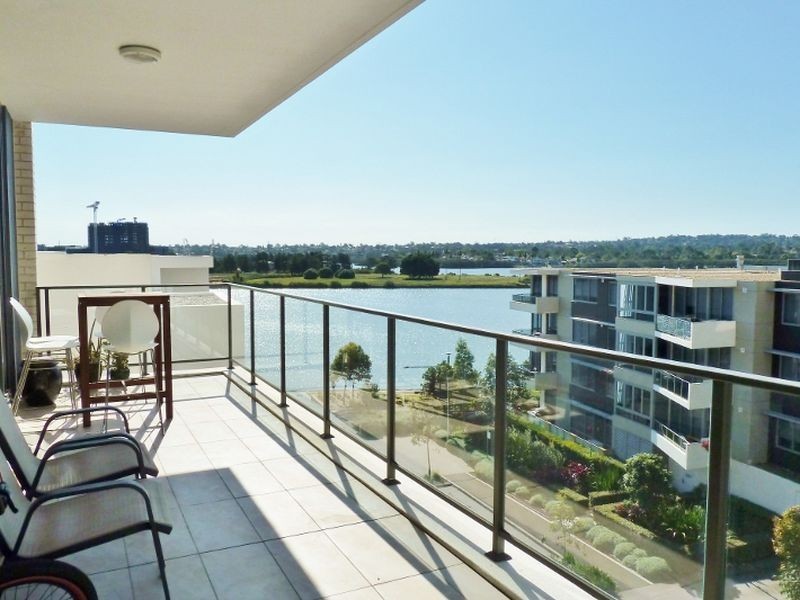 604/42 Shoreline Drive, Rhodes NSW 2138