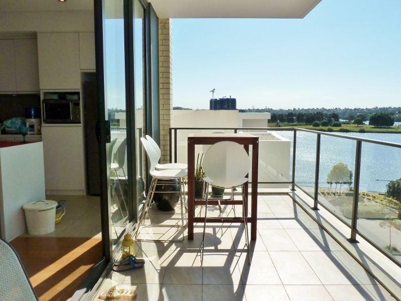 604/42 Shoreline Drive, Rhodes NSW 2138
