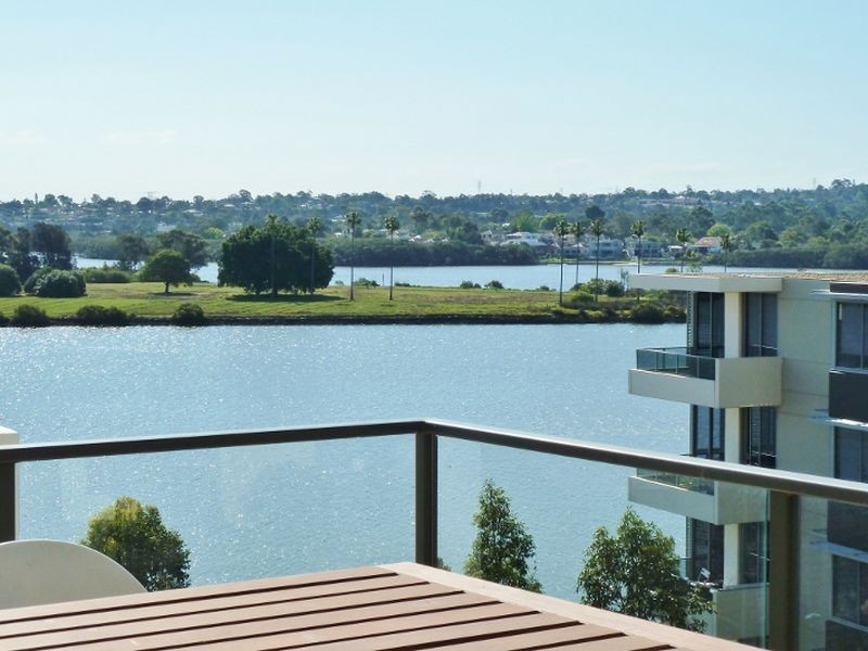 604/42 Shoreline Drive, Rhodes NSW 2138