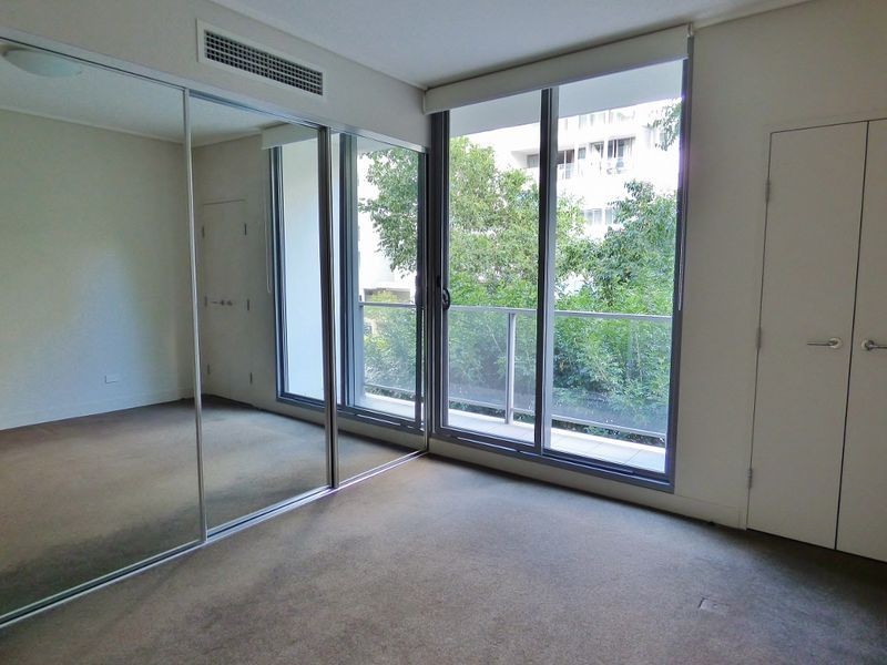 201/12 Shoreline Drive, Rhodes NSW 2138