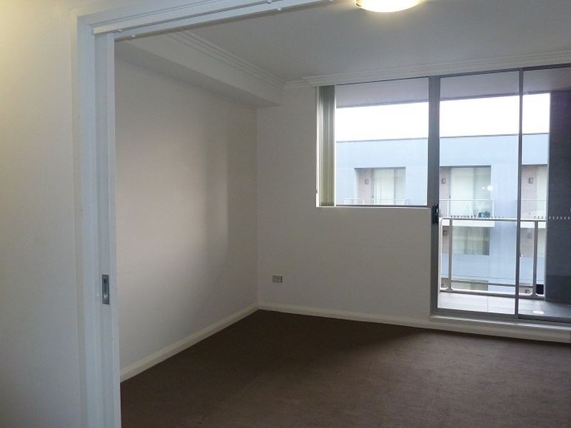 76/108 James Ruse Drive, Rosehill NSW 2142