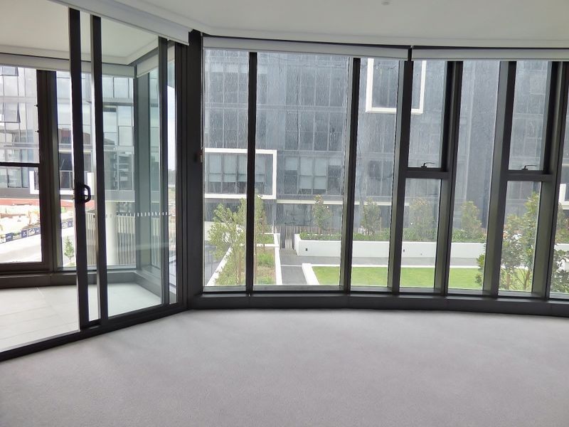 407/2 Waterways St, Wentworth Point NSW 2127