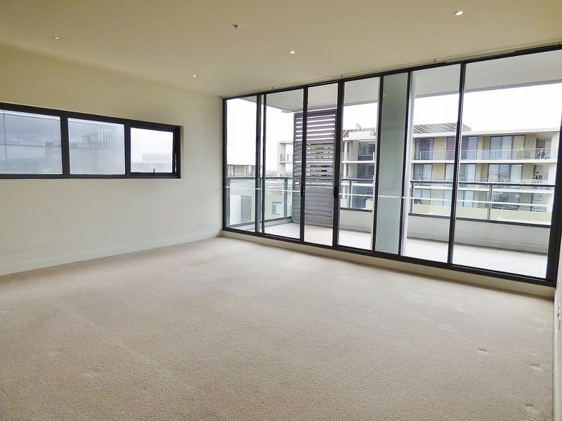 608/7 Rider Blvd, Rhodes NSW 2138