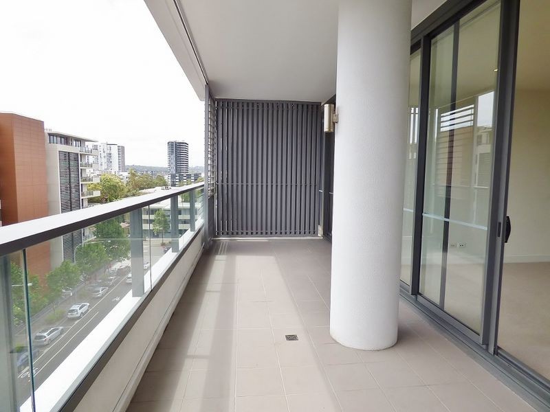 608/7 Rider Blvd, Rhodes NSW 2138