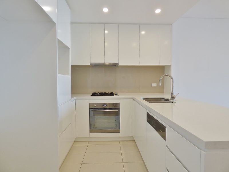 505/7 Gauthorpe St, Rhodes NSW 2138