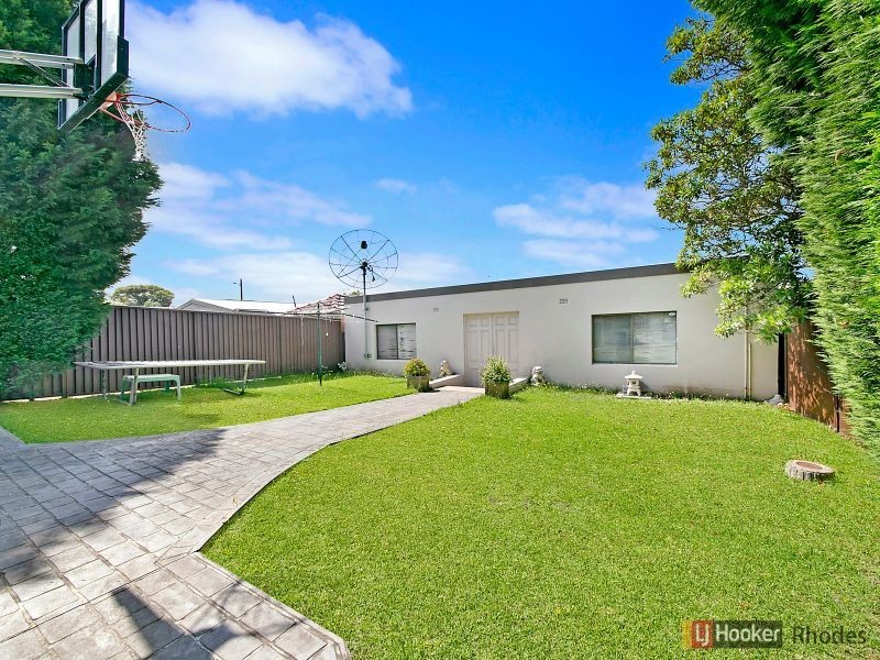 71 Warraroong Street, Beverly Hills NSW 2209