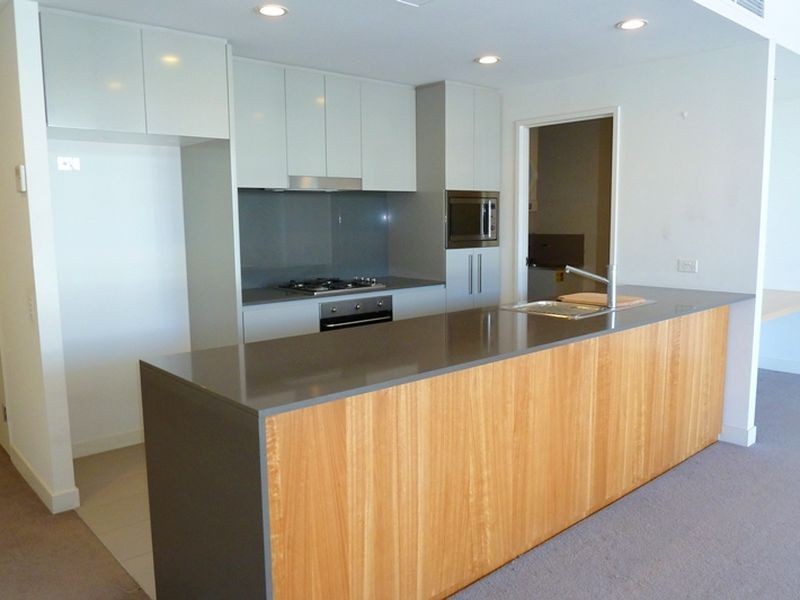 601/8 Jean Wailes Ave, Rhodes NSW 2138