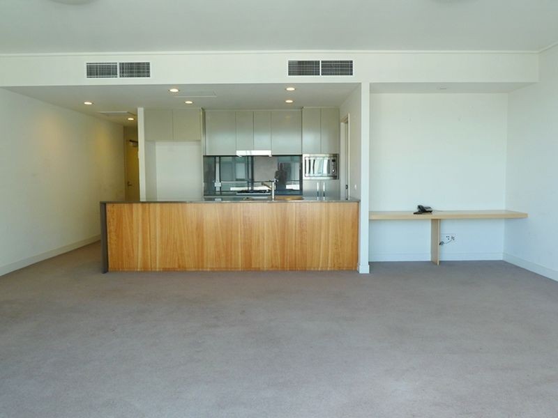 601/8 Jean Wailes Ave, Rhodes NSW 2138