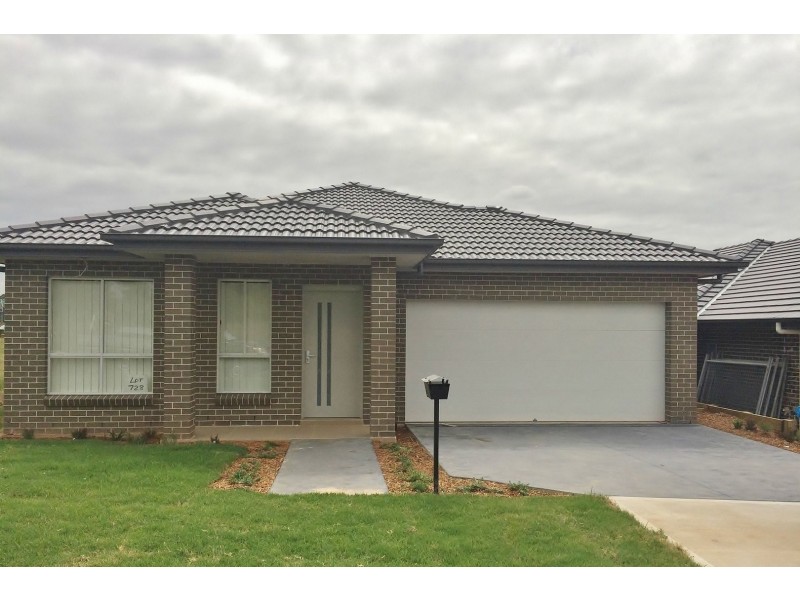 7 Lillypilly St, Colebee NSW 2761