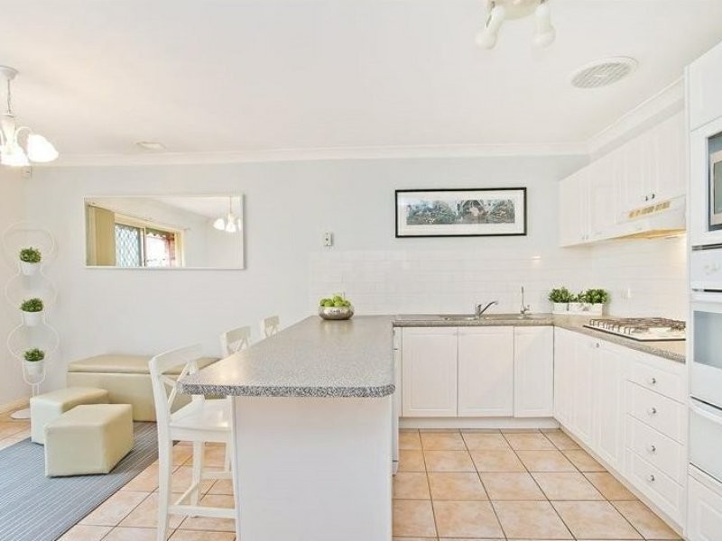 2/25 Wandoo Ave, Ryde NSW 2112