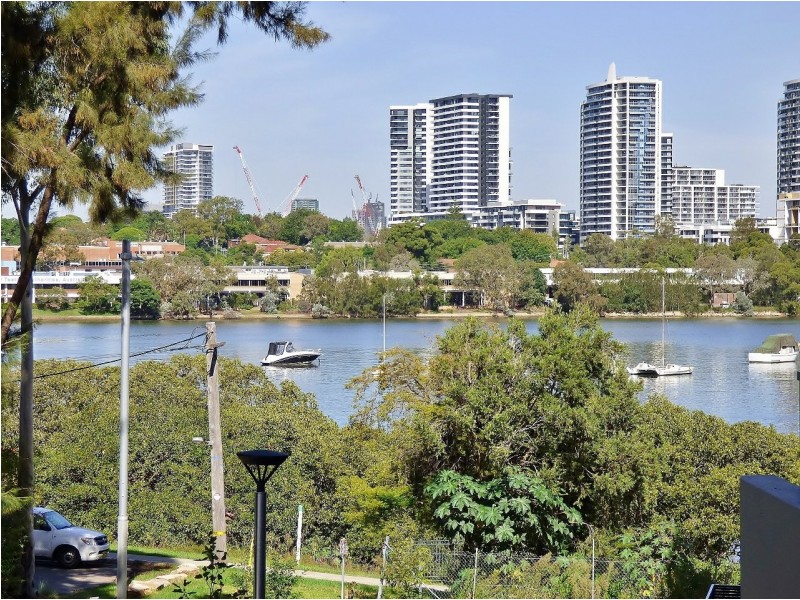 209/22 Nancarrow Ave, Meadowbank NSW 2114