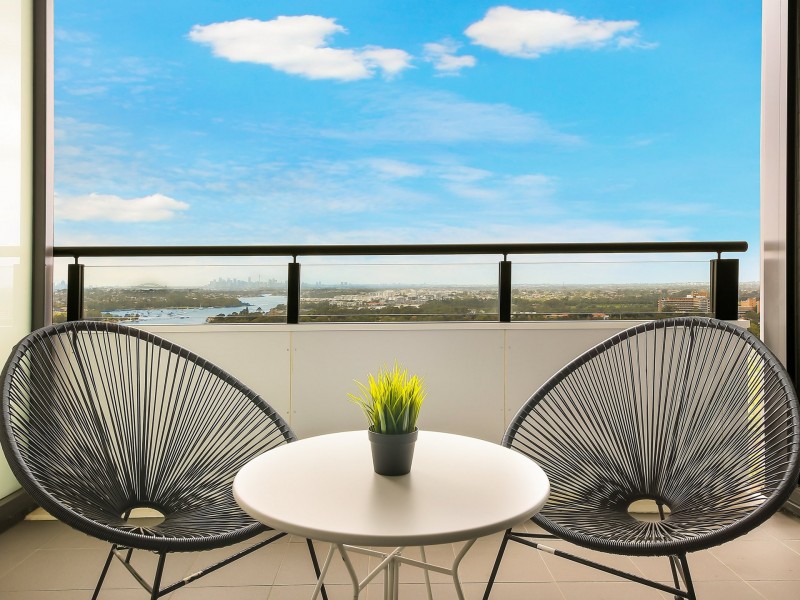 42 Walker Street, Rhodes NSW 2138