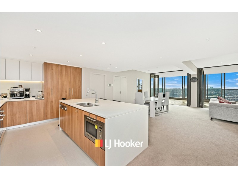 18 Footbridge Blvd, Wentworth Point NSW 2127